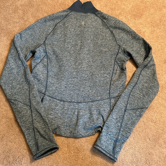 lululemon athletica Heathered Slate Blue Half-Zip Pullover - Picture 4 of 5